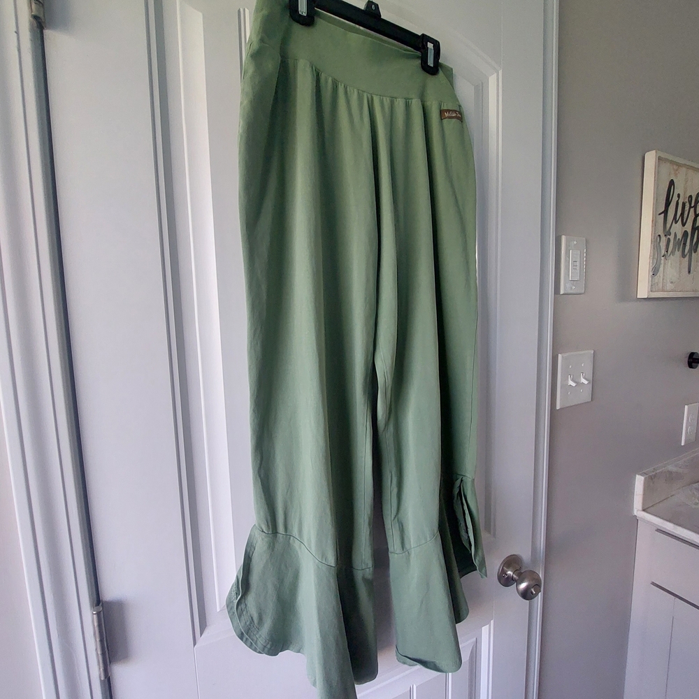 Matlida Jane Olive Green Ruffle-Hem Wide Leg Pants - Picture 3 of 4